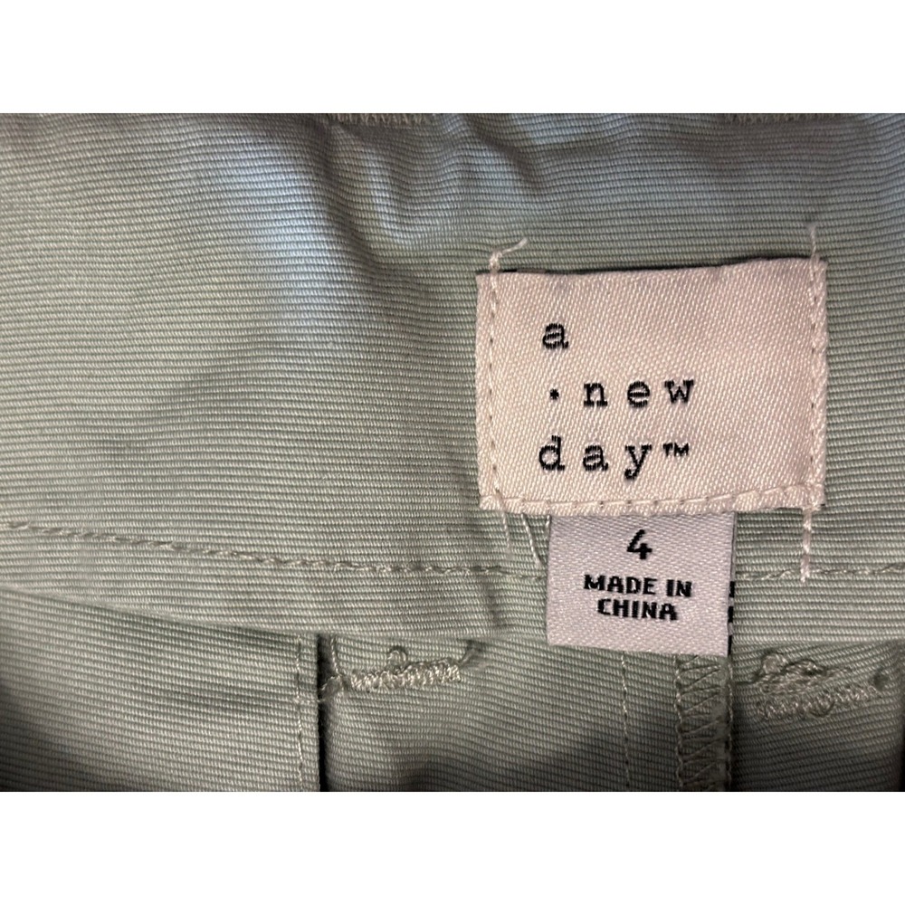 A New Day Cropped Pants Womens 4 Light Blue Wide Leg Drawstring Waist Pockets - Picture 11 of 12